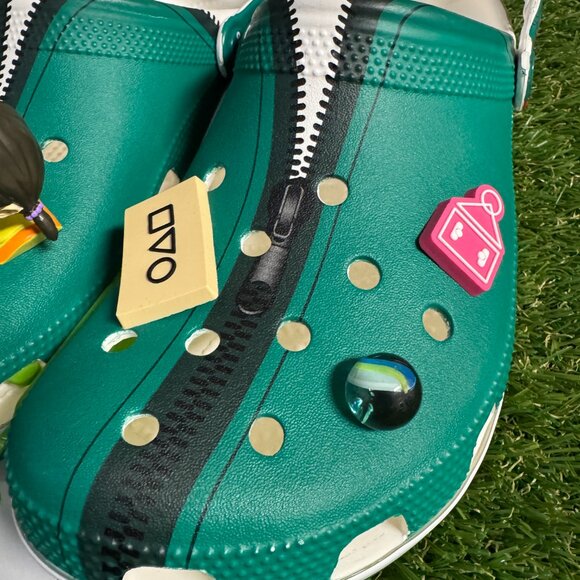 Crocs x Squid Game Classic Clog Sandals Shoes Men / Women 210224-90H NEW - Picture 6 of 11